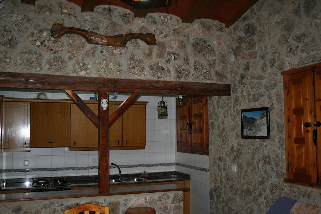 Casas Rurales Los Enebros Nerpio Room photo