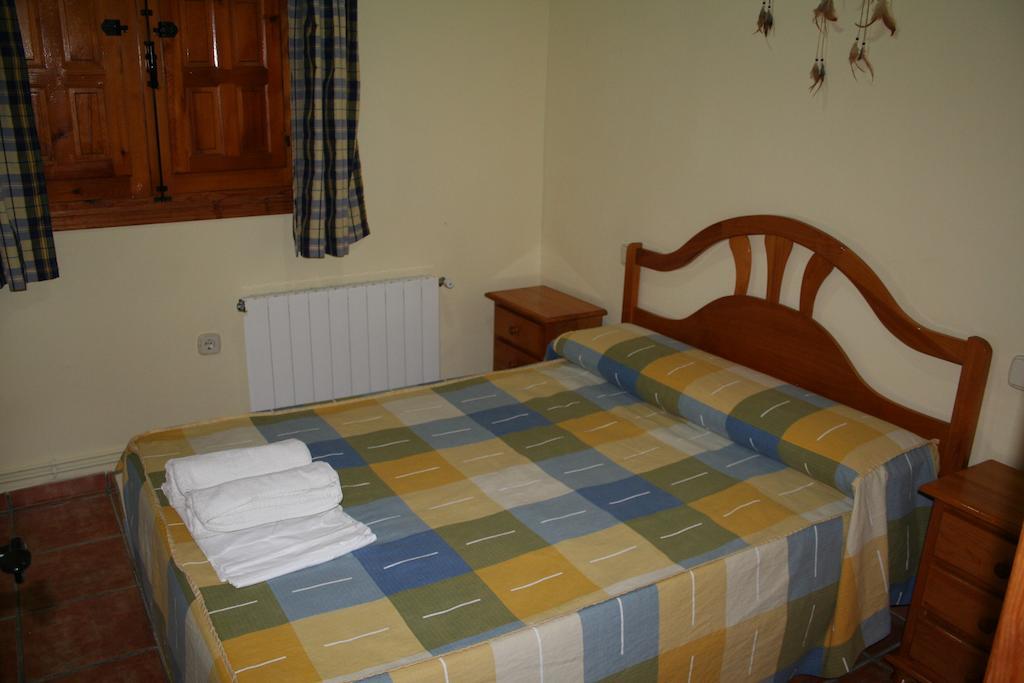 Casas Rurales Los Enebros Nerpio Room photo